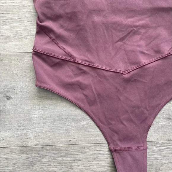 Colorfulkoala Women's Dreamlux V-Neck Seamless Bodysuit medium - Picture 2 of 11